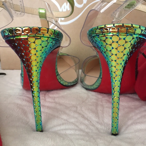 (SOLD) NWOT, Christian Louboutin Nosy Spikes Green - Picture 5 of 8